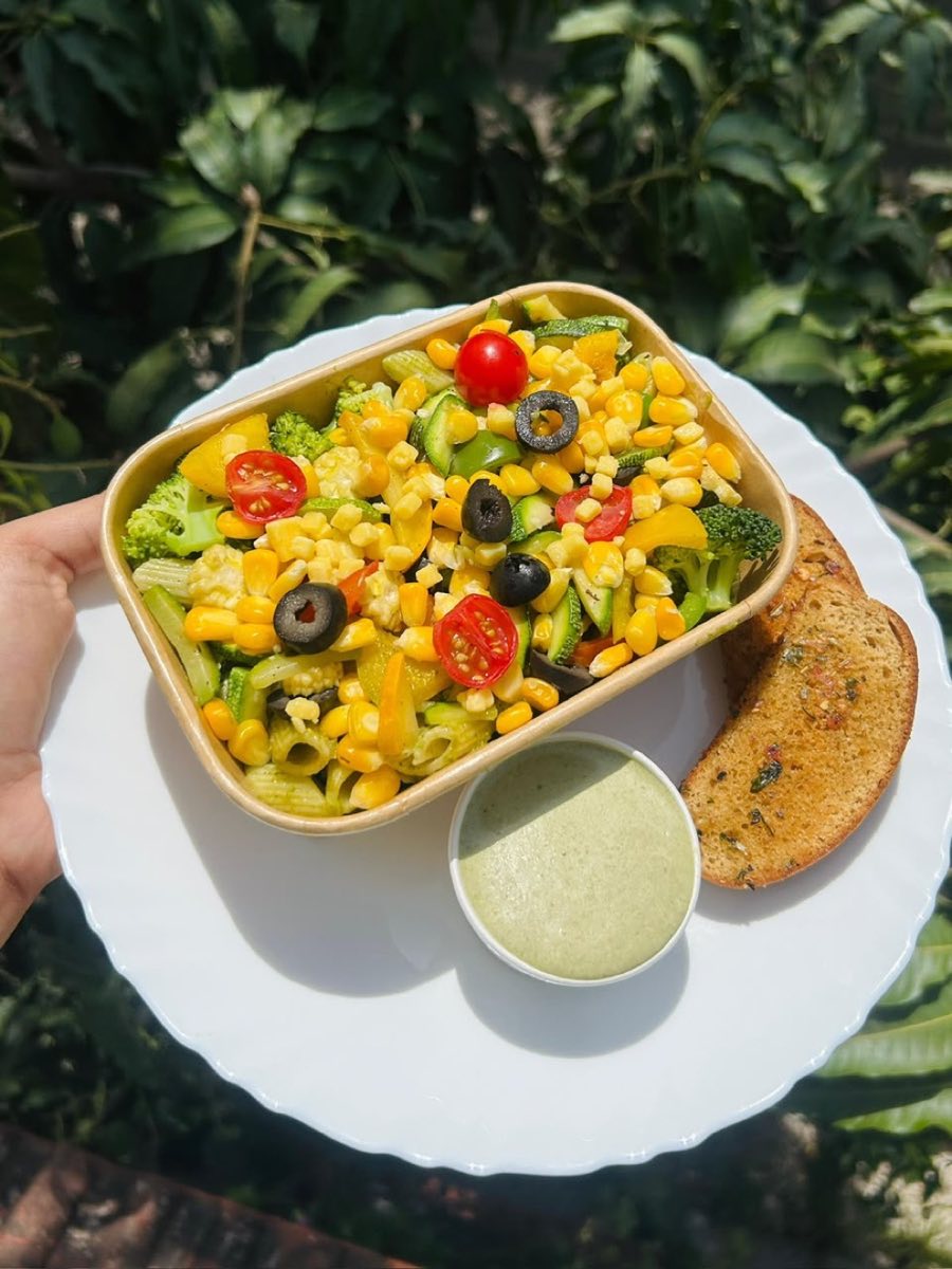 Pesto pasta salad